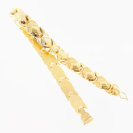 Armband längd 17cm bredd 7mm, mindre bucklor, 18K Vikt: 11 g