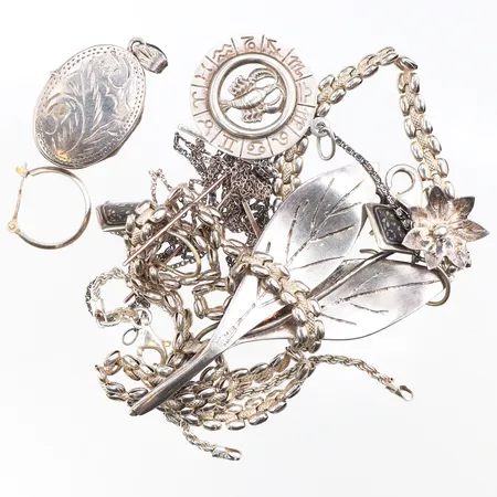 Diverse silversmycken,någon defekt,830/925/1000. Vikt: 43 g