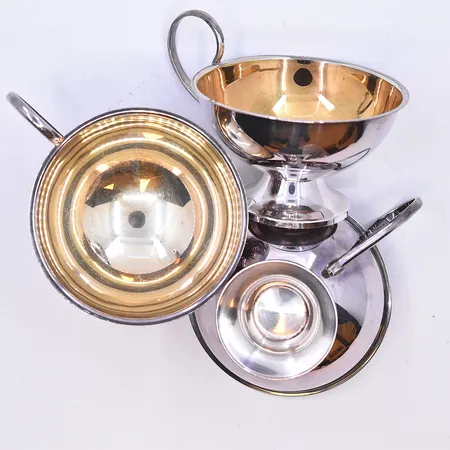 9 punschkoppar höjd 4 cm, silver 830/1000. Vikt: 280,8 g