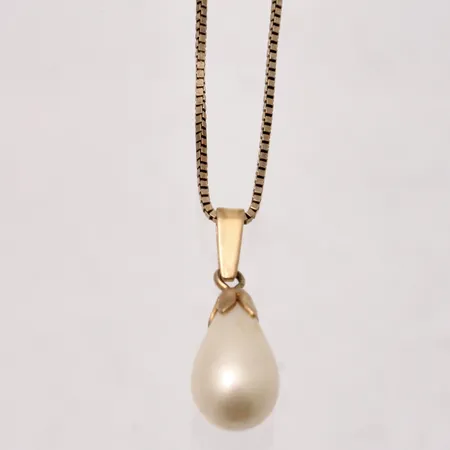 Hänge med kedja mått 7,4x21mm, pärla, Venezia, 71cm, bredd 0,8mm, förgyllt silver 925/1000, 3,84g.