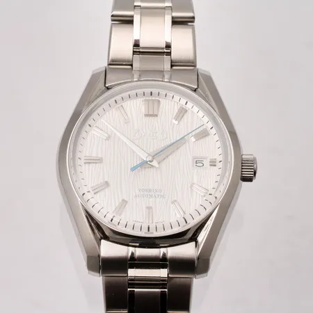 Herrur Somei Yoshino, stål, automat, Ø40mm, JS24-SY1, datum, serienr: 065/100, certifikat från Gnomon watches utfärdat 202406-29, instruktionskort, box, stållänk med viklås, 3st extralänkar, fint skick Vikt: 0 g
