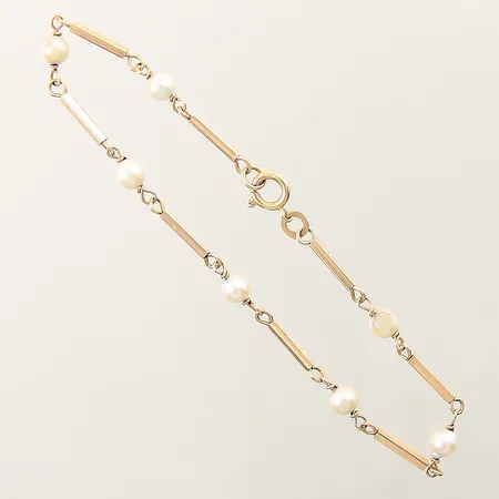 Armband 7st odlade saltvattenpärlor Ø4,5-4,8mm längd 20cm bredd 1,6-4,8mm, skadade pärlor 18K Vikt: 4,5 g