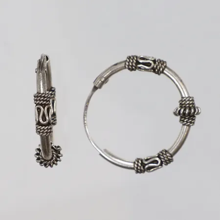 Ett par Örhängen Ø21mm bredd 3mm silver 925/1000 Vikt: 3,4 g