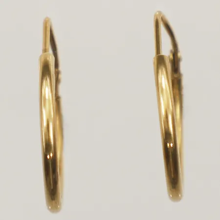 Ett par creoler Ø16mm, bredd 1,6mm, 18K Vikt: 1,1 g