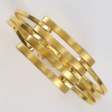 Armring öppningsbar Ø58mm bredd 7-21mm bucklig/skev 14K.  Vikt: 11,8 g