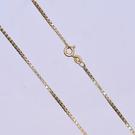 Kedja Venezia längd 70 cm, bredd 2 mm 18K. Vikt: 11,6 g