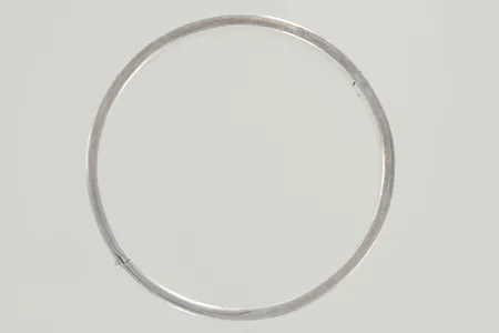 Armring diam 6 cm bredd 5 mm silver 925/1000 Vikt: 12,8 g