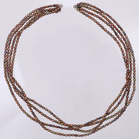 Collier med fyra rader av odlade sötvattenspärlor 45cm, dobbar i silver, passar till Ole Lynggaard lås Vikt: 0 g