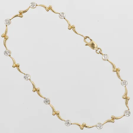 Armband med diamanter 11xca0,01ct åttkantslipade längd 20cm, bredd 4mm, Iduna Ab, 18K Vikt: 8,6 g