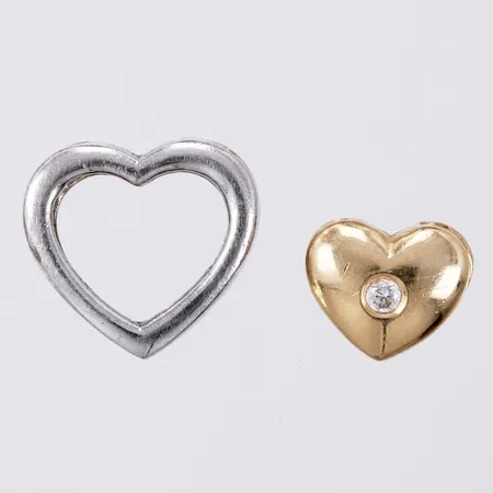 Hänge hjärta med diamant ca 1x0,02ct kan delas till två hängen längd: ca 1,1cm bredd: ca 11mm ALTON gultguld/vitguld 18K Vikt: 2,6 g