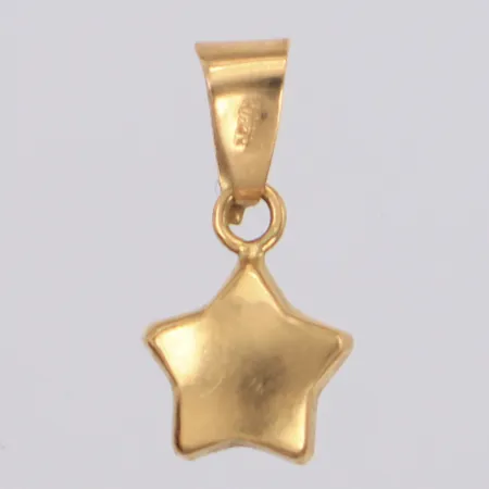 Hänge längd 14,7mm bredd 6,8mm 18K Vikt: 0,3 g