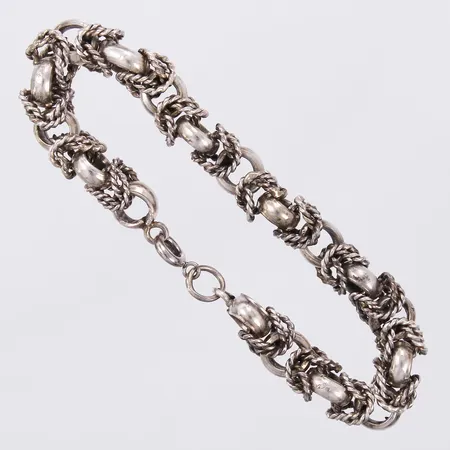 Armband Kungalänk längd: ca 18cm bredd: ca 7mm ostämplat silver  Vikt: 31,8 g