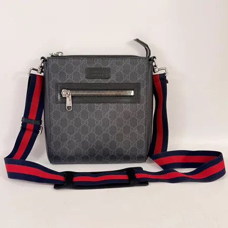 Väska Gucci messingerbag ca 24x22 cm , dustbag, kvitto, box.