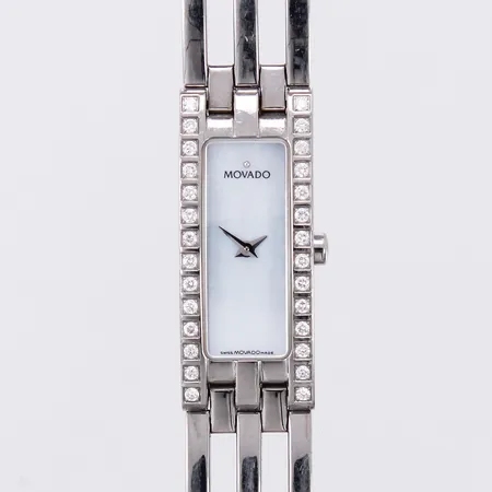 Damur Movado Esperanza stål quartz Øca 14x34mm pärlemorurtavla diamanter ca: 28x0,015ct refnummer: 84H51400S serienummer: 7441941 stållänk ca:18,5cm batteribyte krävs inga tillbehör