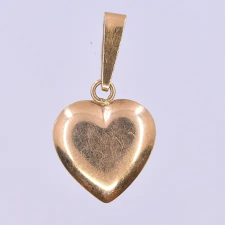 Hänge hjärta Guldfynd längd 17 mm, bredd 10 mm 18K. Vikt: 0,4 g