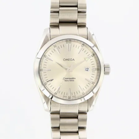 Herrur Omega Seamaster Aqua Terra, quartz, stål, refnr: 2518.50.00, seriennr: 59800263, cert 2009-07-07, länkens innermått ink boett ca 18cm, originalbox med slitage, ytterkartong, kvitto på batteribyte 2024/11.