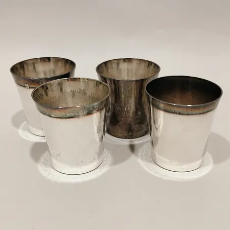 4 supkoppar höjd 51mm Ø47mm silver Vikt: 166 g