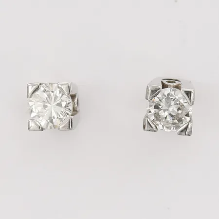 Örhängen med diamanter 2xca0,20ct, längd 4mm, bredd 4mm, vitguld, Guldvaruaktiebolaget G. Dahlgren & Co Ab, 18K  Vikt: 1,7 g