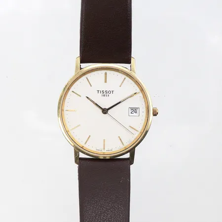 Herrur Tissot,diameter ca 33.4 mm,fungerar ej,14k. Vikt: 0 g