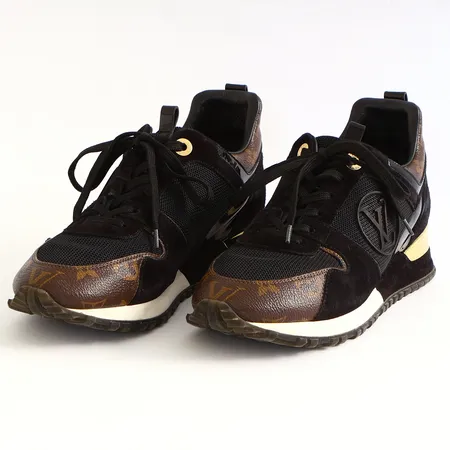 Skor Louis Vuitton Run Away Sneakers, stl 37½, monogramcanvas, svart mocka, box, kvitto 2019 Köpenhamn, bruksskick, originallåda. 