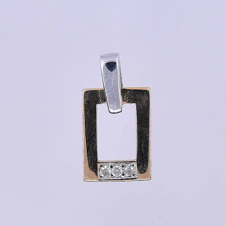 Hänge längd 15 mm, bredd 8 mm 18K. Vikt: 0,9 g