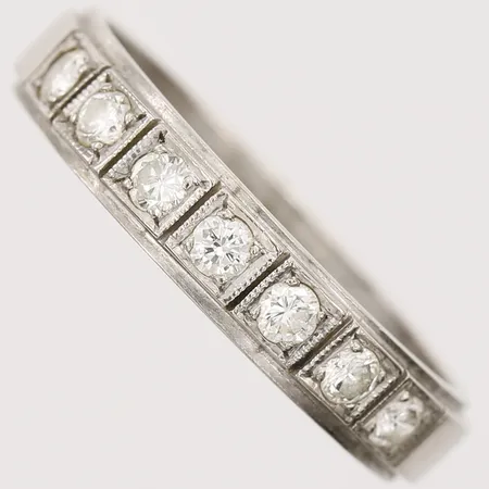 Ring med diamanter totalt 0,40ctv enligt gravyr stl:18, bredd 4mm, år 1963,  Svenssons Guldsmedsatelje Axel, vitguld, gravyr, 18K Vikt: 4,2 g