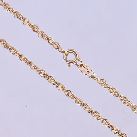 Kedja Singapore Guldfynd längd 44 cm, bredd 2 mm 18K. Vikt: 4 g