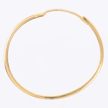 Udda örhänge Ø27mm, ostämplat, skevt, 18K Vikt: 0,9 g
