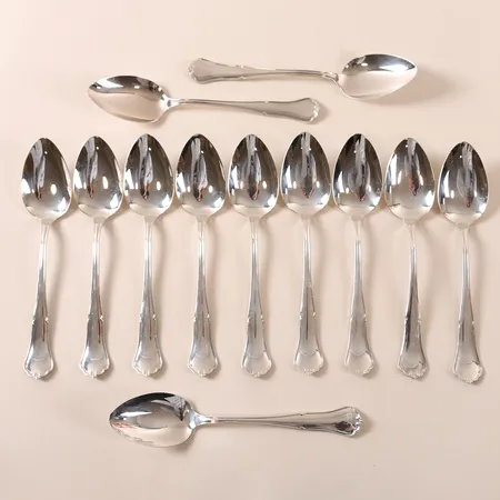 12 Skedar modell Chippendale, längd 17cm, silver 925/1000 Vikt: 464,5 g