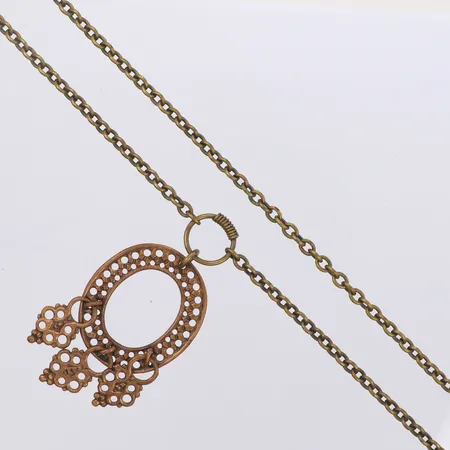 Hängsmycke Kalevala Koru Finland, bredd 32mm, längd 65cm, brons