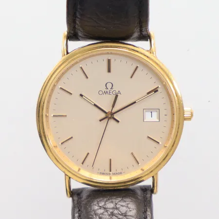Herrur Omega quartz, gravyr, Ø32mm, fungerar, orginalbox, 18k  