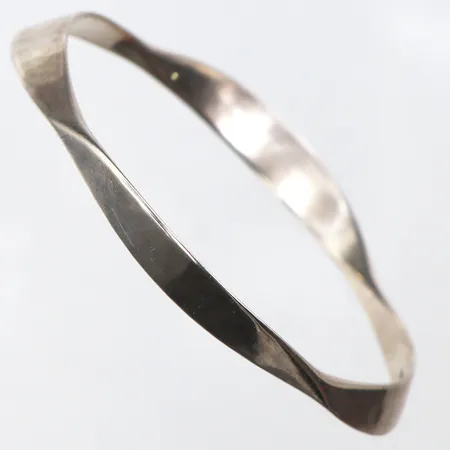 Armring stel,Annie Jägbeck Silversmed Lund,längd ca 7 cm,silver 925/1000. Vikt: 18,1 g