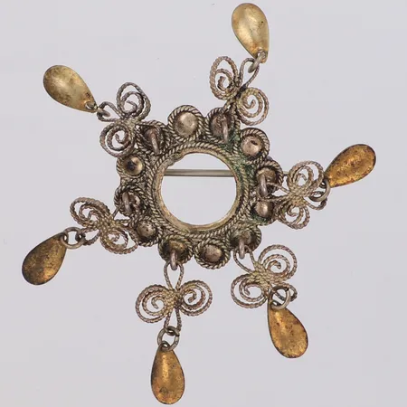 Brosch, filigranarbete, längd 40mm, bredd 22mm, Sterling Norway, 925/1000 silver Vikt: 4,3 g