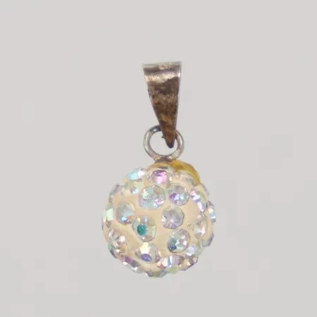 Hänge boll med vita stenar längd 16mm, bredd 8mm, ögla i silver 925/1000  Vikt: 0,6 g