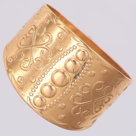 Landskapsring Norrbotten stl:17½, bredd: 5,8-13,9mm, 18K Vikt: 4 g