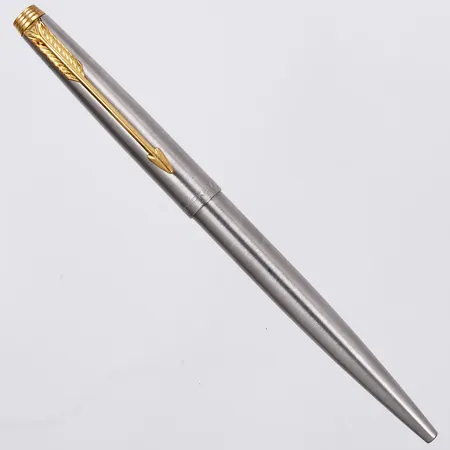 Kulspetspenna Parker made in England bruksslitage förgylld detalj längd: ca 12,5cm inga tillbehör 