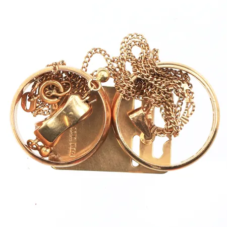 Trasigt guld,18k. Vikt: 18,4 g