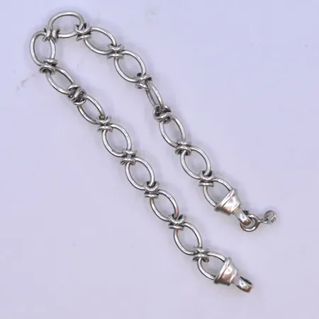 Armband längd 18,5 cm, bredd 8 mm defekt lås silver 925/1000. Vikt: 13,3 g