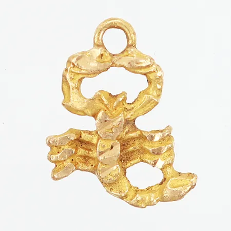Hänge skorpion 18x14mm, 18K  Vikt: 1,8 g