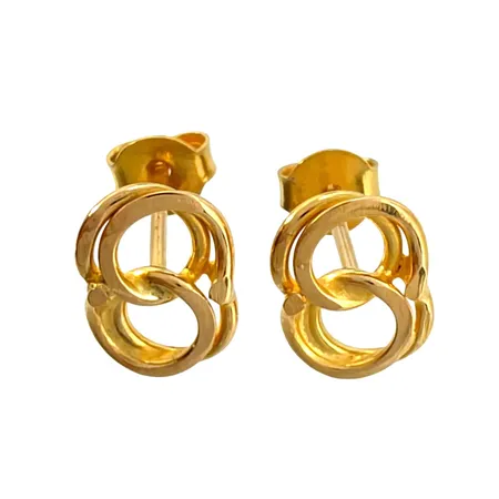 Örhängen Bismarck, 18K guld, längd 10 mm, bredd 7 mm Vikt: 1,9 g