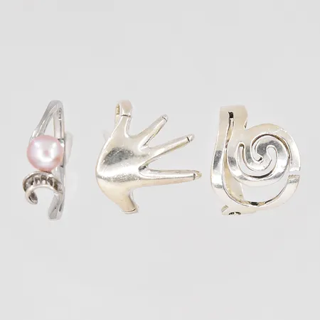 3 Ringar stl:17 -18 en defekt silver 813/925/1000 Vikt: 8 g