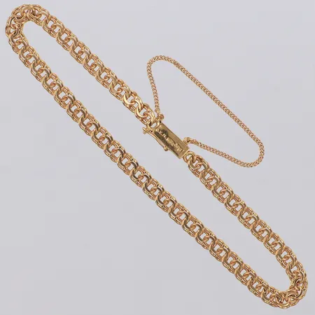Armband Bismarck, innermått ca 17,5cm, bredd 4mm, säkerhetskedja, 18K Vikt: 6,2 g