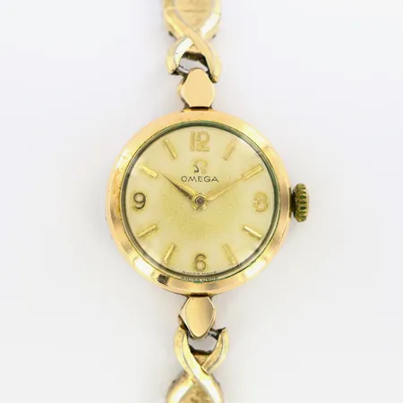 Damur Omega stål, boett Ø20 mm, manuell, flexlänk, doublé, fungerade vid testtillfället, repigt plexiglas, innremått ca16cm, slitage, inga tillbehör