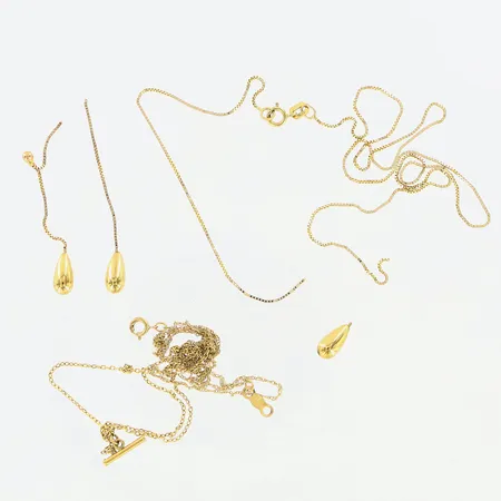 Diverse guld trassligt, defekter, 10K Vikt: 2,6 g