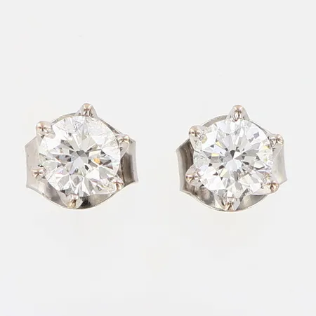 Örhängen med diamanter ca 2x0,23ct, vitguld 18K Vikt: 1,2 g