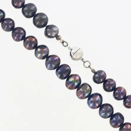 Collier med odlade Tahitipärlor,  Øca10m, ca 45st 47cm något barocka, oknutna, magnetlås i metall Vikt: 0 g