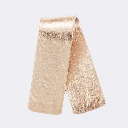 Hänge längd: ca 1,5cm bredd: ca 12mm 18K Vikt: 1,7 g