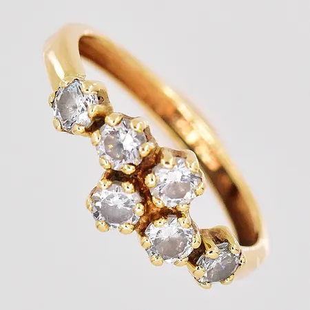 Ring med vita stenar stl:16 Guldfynd 18K Vikt: 1,1 g