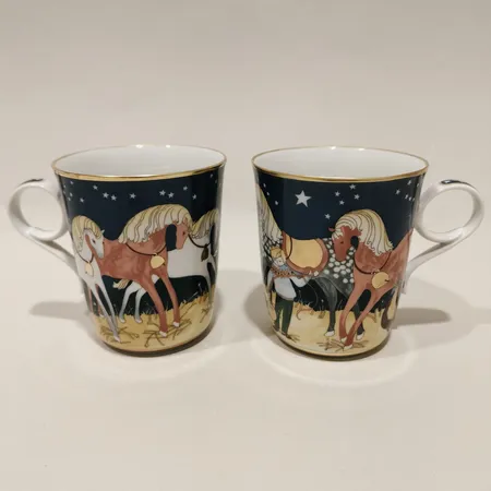 Två muggar Höjd ca 9cm, Ø8cm, Rörstrand, Julpoesi "Staffan Stalledräng" år 1979. Skickas med paket.