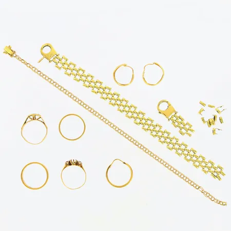 Diverse smycken, armband,  örhängen,  ringar, defekter, gravyrer 18K  Vikt: 30,9 g